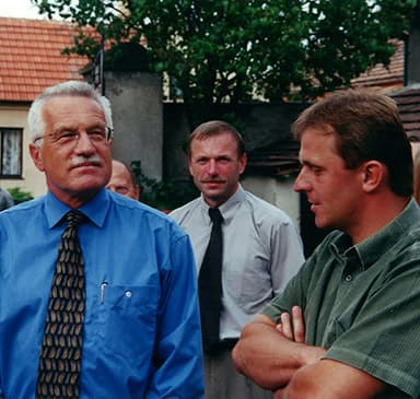 Former President Václav Klaus visiting the farm